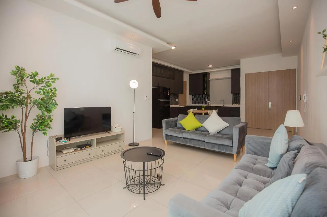 Good Seaview Condo, Near Queensbay Bayan Lepas Apartment
