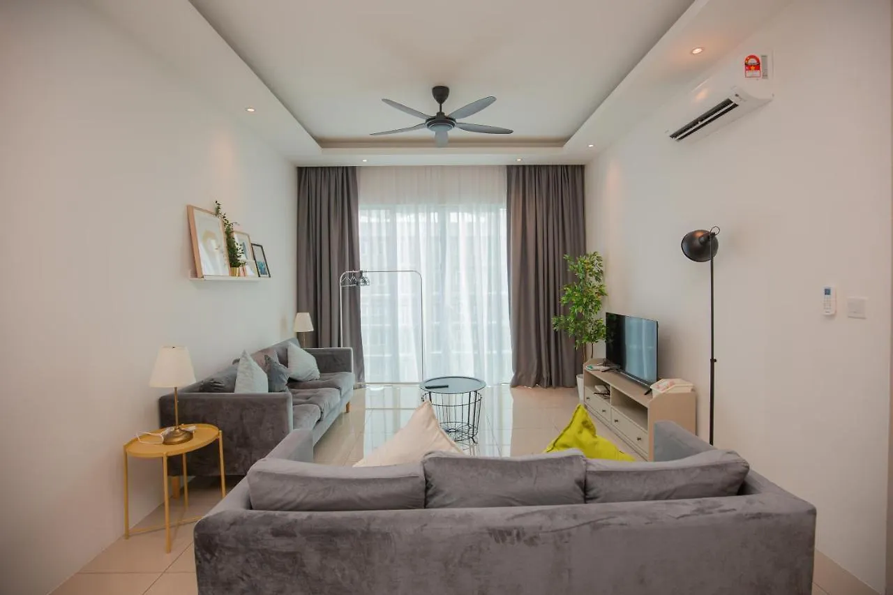 Good Seaview Condo, Near Queensbay Bayan Lepas Apartment